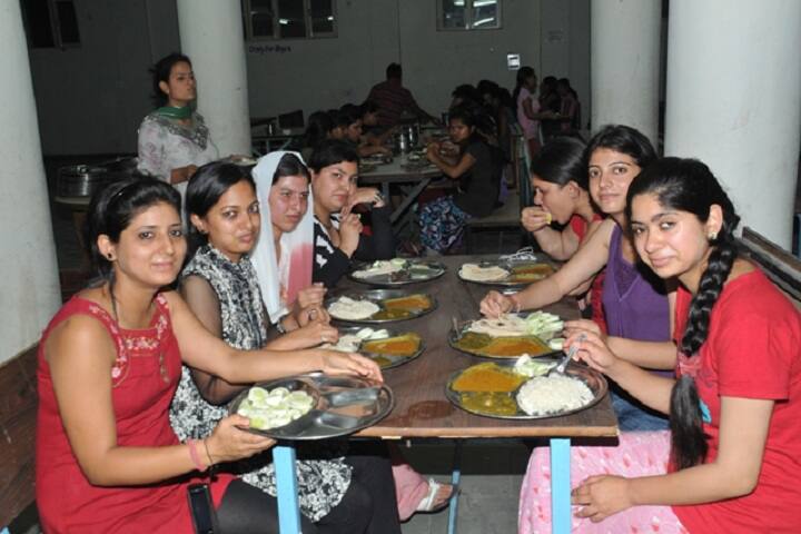 cafeteria